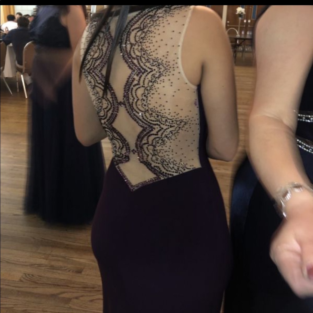 Dress - Picture 2 of 3